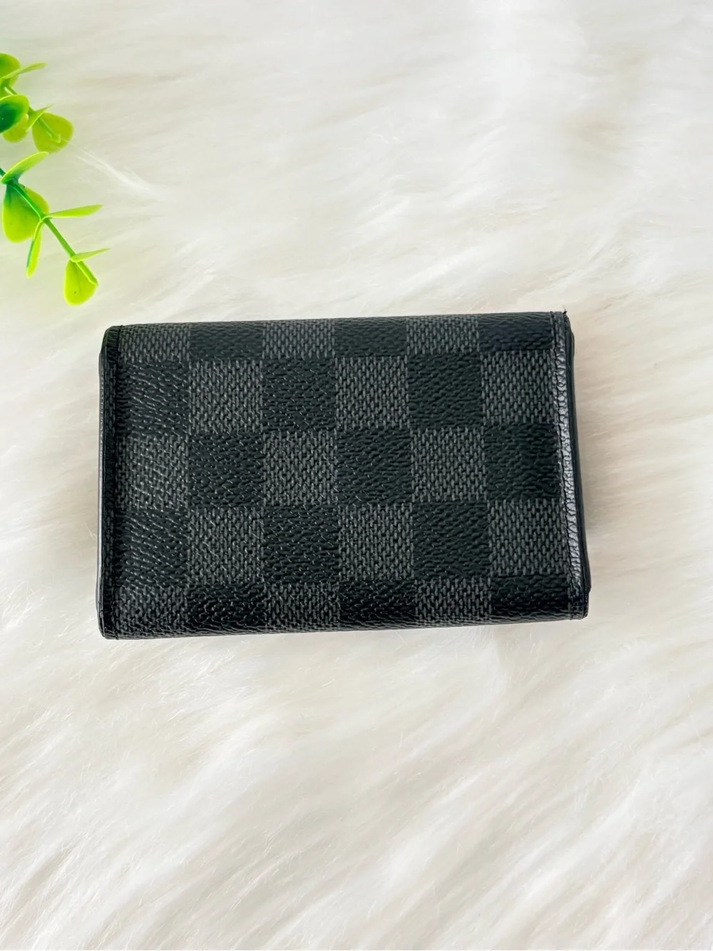 Louis Vuitton Damier Graphite 6 Ring Key Holder with Silver Button